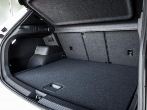 Volkswagen Tiguan 2.0TDI R-Line 4Motion - Image 14