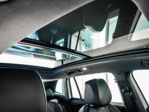 Volkswagen Tiguan 2.0TDI R-Line 4Motion - Image 18