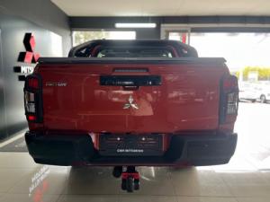 Mitsubishi Triton 2.4DI-D double cab 4x4 auto - Image 4