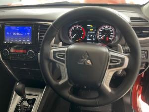 Mitsubishi Triton 2.4DI-D double cab 4x4 auto - Image 6