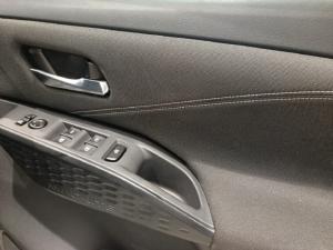 Nissan Magnite 1.0 Visia auto - Image 15