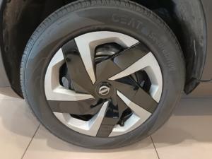 Nissan Magnite 1.0 Visia auto - Image 8