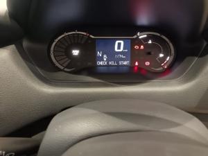 Nissan Magnite 1.0 Visia auto - Image 9