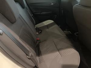 Suzuki Swift 1.2 GL manual - Image 7