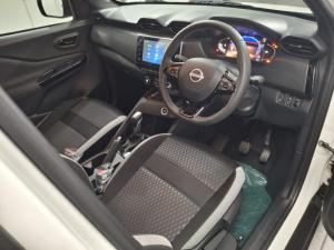 Nissan Magnite 1.0 Turbo Acenta Kuro auto - Image 14