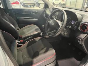 Hyundai Grand i10 1.0 Motion hatch manual - Image 10