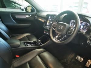 Volvo XC40 D4 AWD R-Design - Image 2