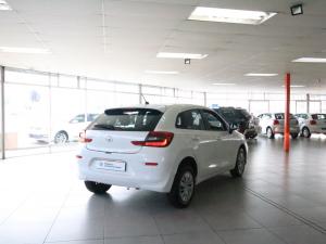 Toyota Starlet 1.5 Xi - Image 5