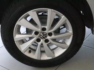 Volkswagen Polo Vivo hatch 1.6 Life - Image 32