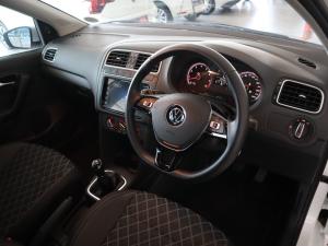 Volkswagen Polo Vivo hatch 1.6 Style - Image 18