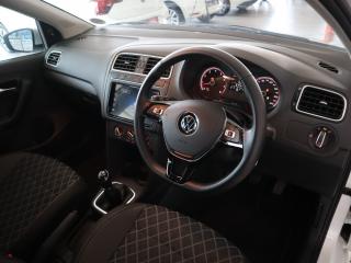 Volkswagen Polo Vivo hatch 1.6 Style