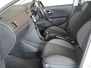 Volkswagen Polo Vivo hatch 1.6 Style - Image 24