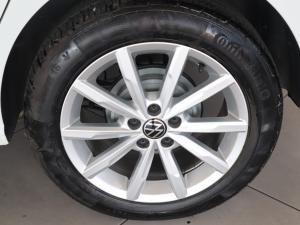 Volkswagen Polo Vivo hatch 1.6 Style - Image 26