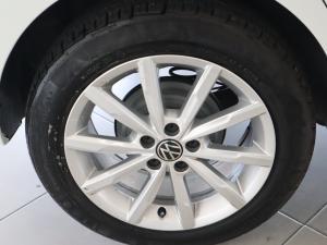 Volkswagen Polo Vivo hatch 1.6 Style - Image 28