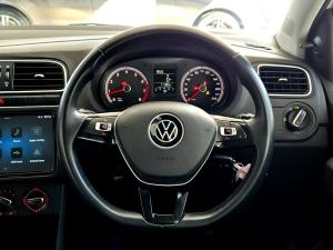 Volkswagen Polo Vivo hatch 1.6 Style - Image 12