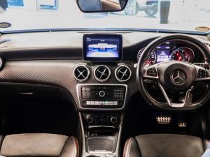 Mercedes-Benz A-Class A200 AMG Line auto - Image 8