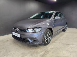 Volkswagen Polo hatch 1.0TSI Life auto - Image 3