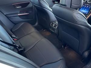Mercedes-Benz C-Class C200 Avantgarde - Image 10