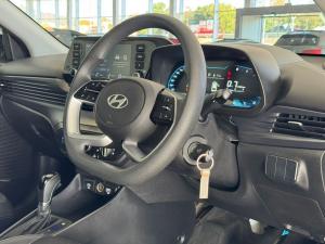 Hyundai i20 1.4 Premium - Image 7