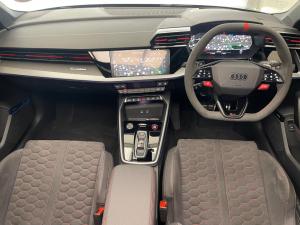 Audi RS3 Sportback quattro Carbon Edition - Image 13