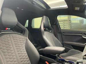 Audi RS3 Sportback quattro Carbon Edition - Image 18