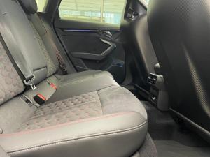 Audi RS3 Sportback quattro Carbon Edition - Image 19