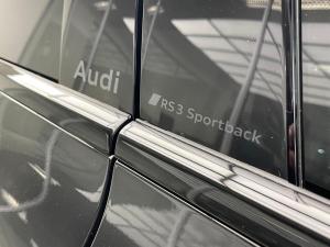 Audi RS3 Sportback quattro Carbon Edition - Image 8