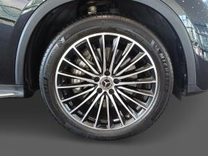 Mercedes-Benz GLC GLC220d 4Matic Avantgarde - Image 14