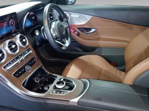 Mercedes-Benz C-Class C200 coupe auto - Image 10