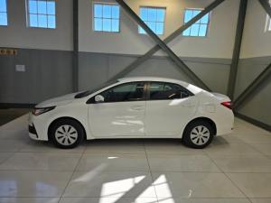 Toyota Corolla Quest 1.8 Plus manual - Image 10