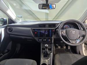Toyota Corolla Quest 1.8 Plus manual - Image 12