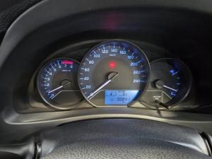 Toyota Corolla Quest 1.8 Plus manual - Image 16