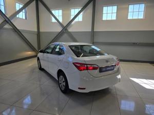 Toyota Corolla Quest 1.8 Plus manual - Image 7