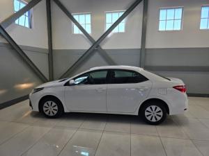 Toyota Corolla Quest 1.8 Plus manual - Image 9