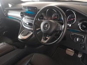 Mercedes-Benz V-Class V300d Exclusive - Image 10