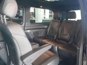 Mercedes-Benz V-Class V300d Exclusive - Image 15