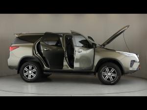 Toyota Fortuner 2.4GD-6 auto - Image 15