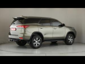 Toyota Fortuner 2.4GD-6 auto - Image 2