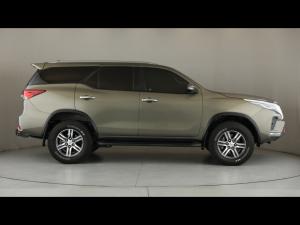 Toyota Fortuner 2.4GD-6 auto - Image 3