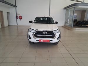 Toyota Hilux 2.4GD-6 double cab 4x4 Raider X manual - Image 4