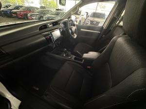 Toyota Hilux 2.4GD-6 double cab Raider auto - Image 7