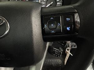 Toyota Hilux 2.4GD-6 double cab Raider auto - Image 9