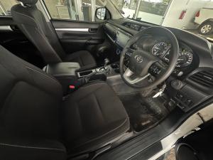 Toyota Hilux 2.4GD-6 double cab Raider auto - Image 13