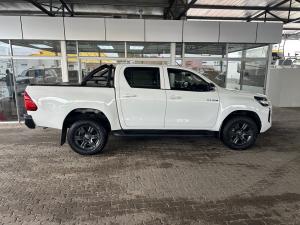 Toyota Hilux 2.4GD-6 double cab Raider auto - Image 3