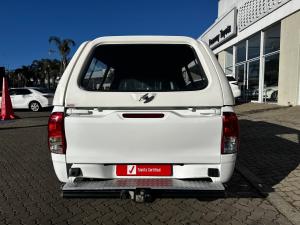 Toyota Hilux 2.0 single cab S (aircon) - Image 5