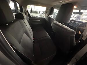 Toyota Hilux 2.4GD-6 double cab 4x4 Raider X auto - Image 17