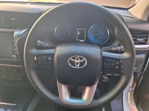Toyota Fortuner 2.4GD-6 4x4 - Image 8