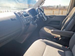 Volkswagen Kombi 2.0TDI 75kW SWB - Image 7