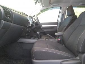 Toyota Hilux 2.4GD-6 double cab Raider auto - Image 7