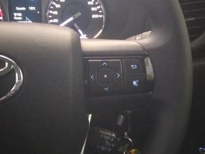 Toyota Hilux 2.4GD-6 double cab Raider auto - Image 10
